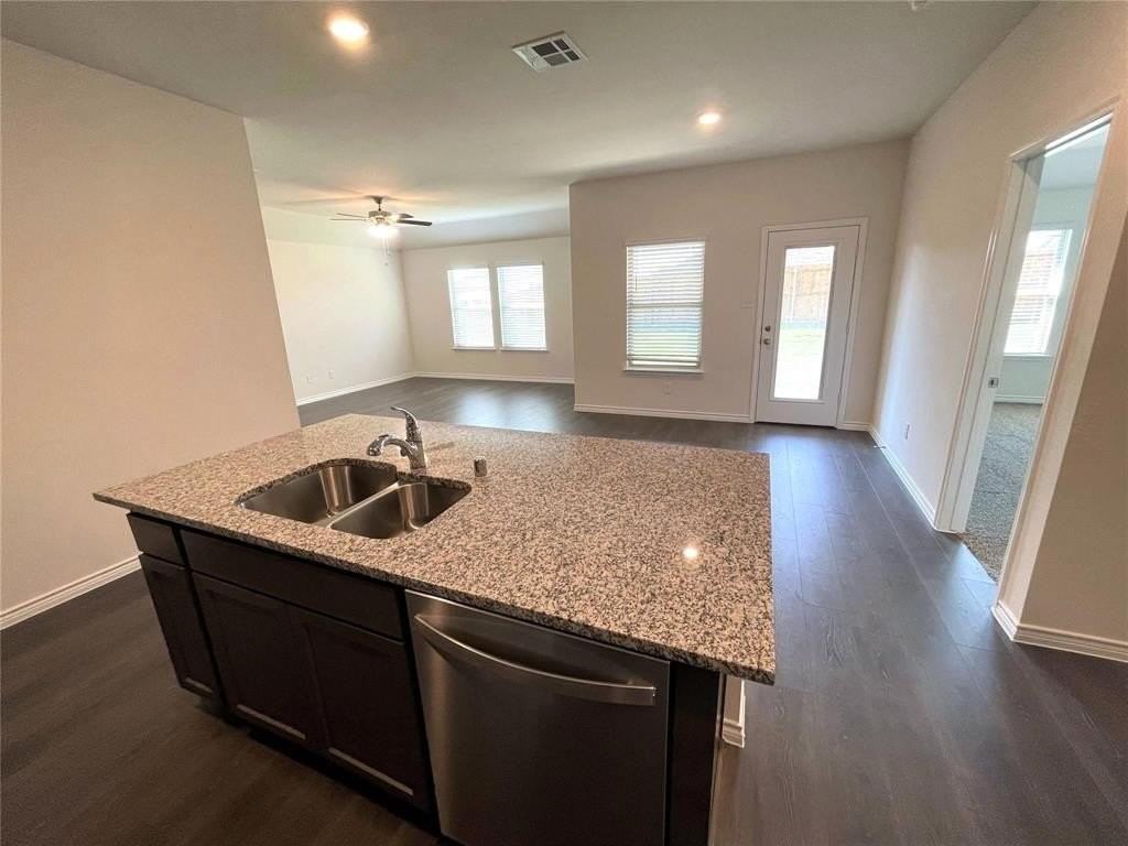 603 Willow View Way - Photo 6 of 16