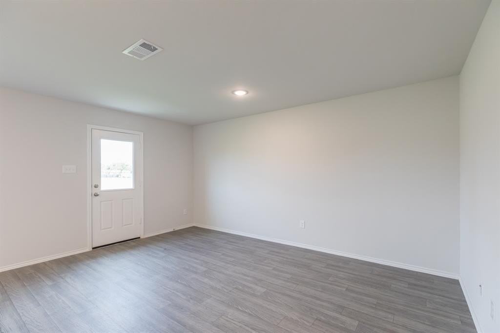 508 Garvin St - Photo 4 of 37