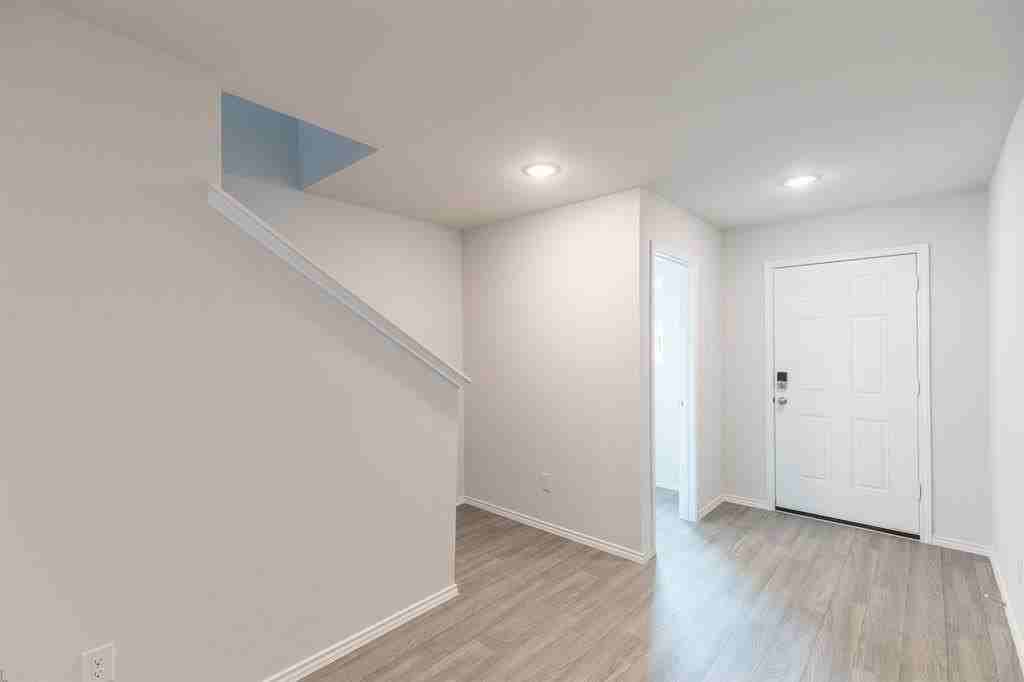 508 Garvin St - Photo 6 of 37