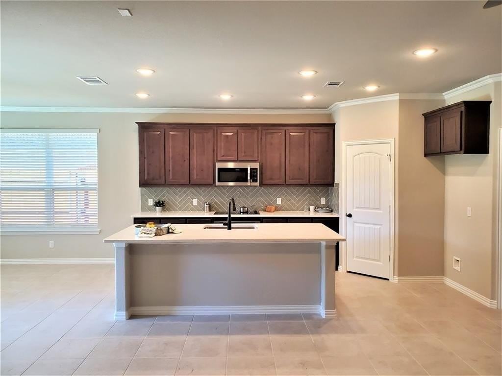 1716 Rio Secco Dr - Photo 7 of 31