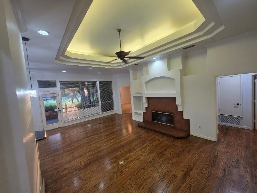 1315 Spyglass Dr - Photo 3 of 17