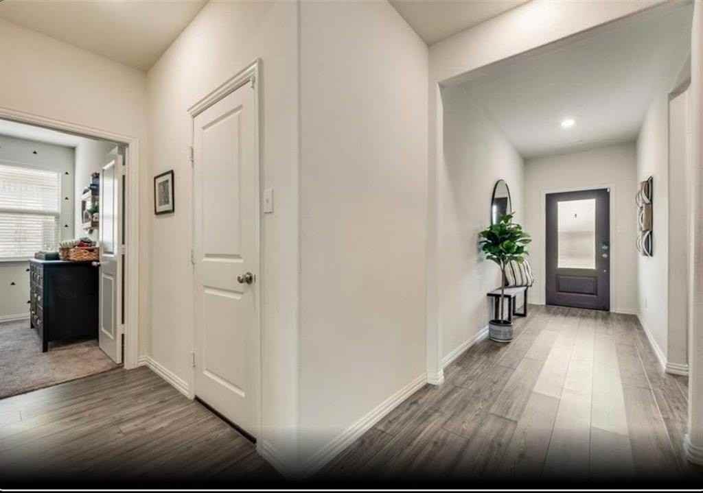 5816 Pensby Dr - Photo 4 of 28