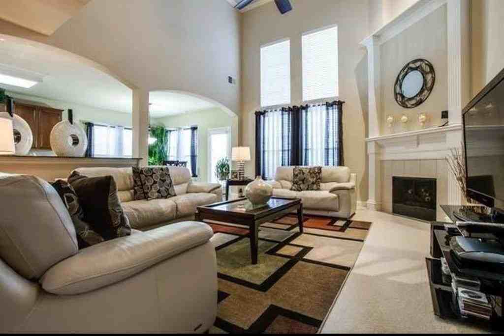 1706 Redbay Dr - Photo 4 of 6