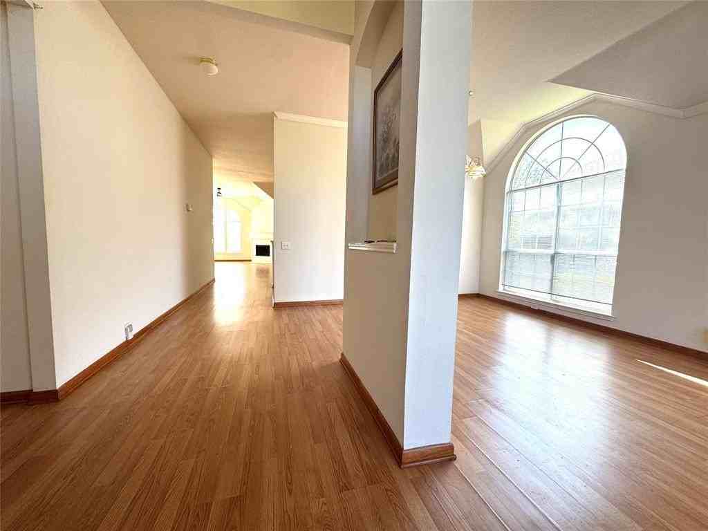 1418 Jennifer Dr - Photo 5 of 30