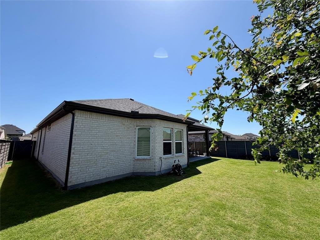 7217 Ladybug Ln - Photo 5 of 28