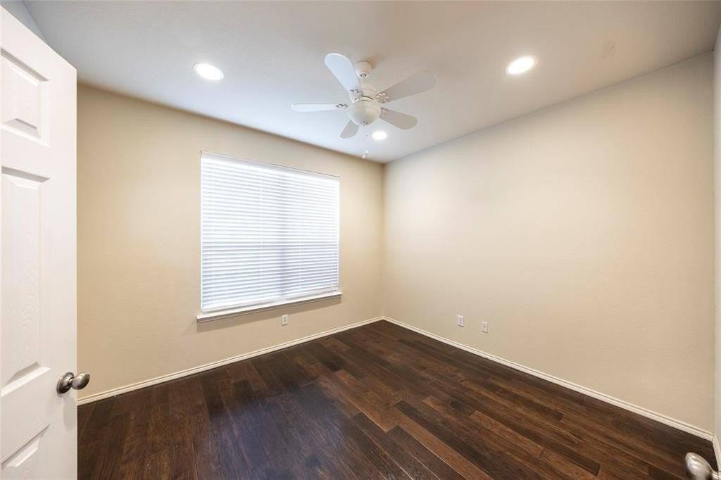 5701 Quicksilver Dr - Photo 5 of 40