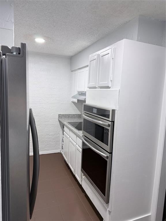 742 Oakwood Trl - Photo 4 of 24