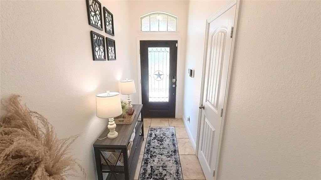 7417 Caladium Ln - Photo 3 of 19