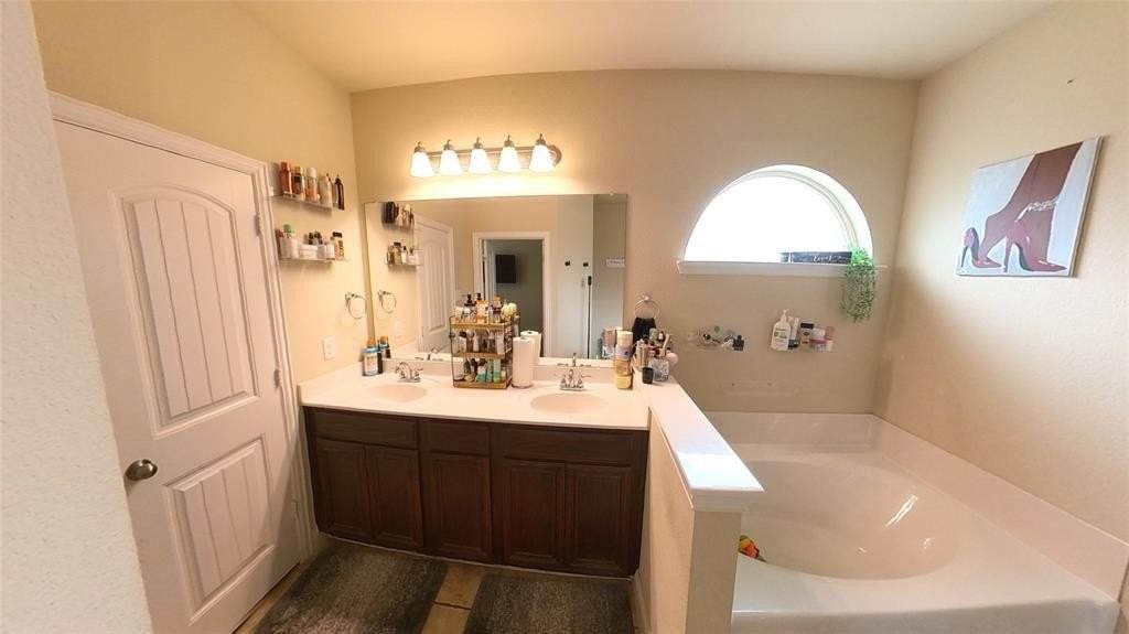 7417 Caladium Ln - Photo 5 of 19