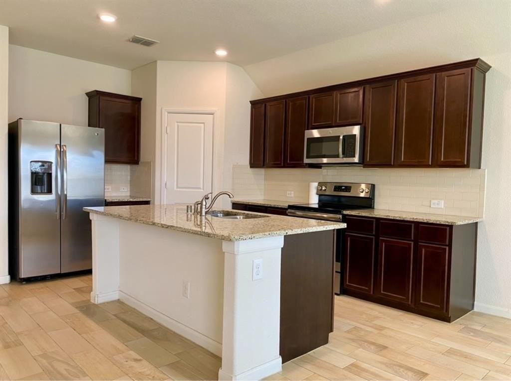 122 Rain Cloud Dr - Photo 4 of 19