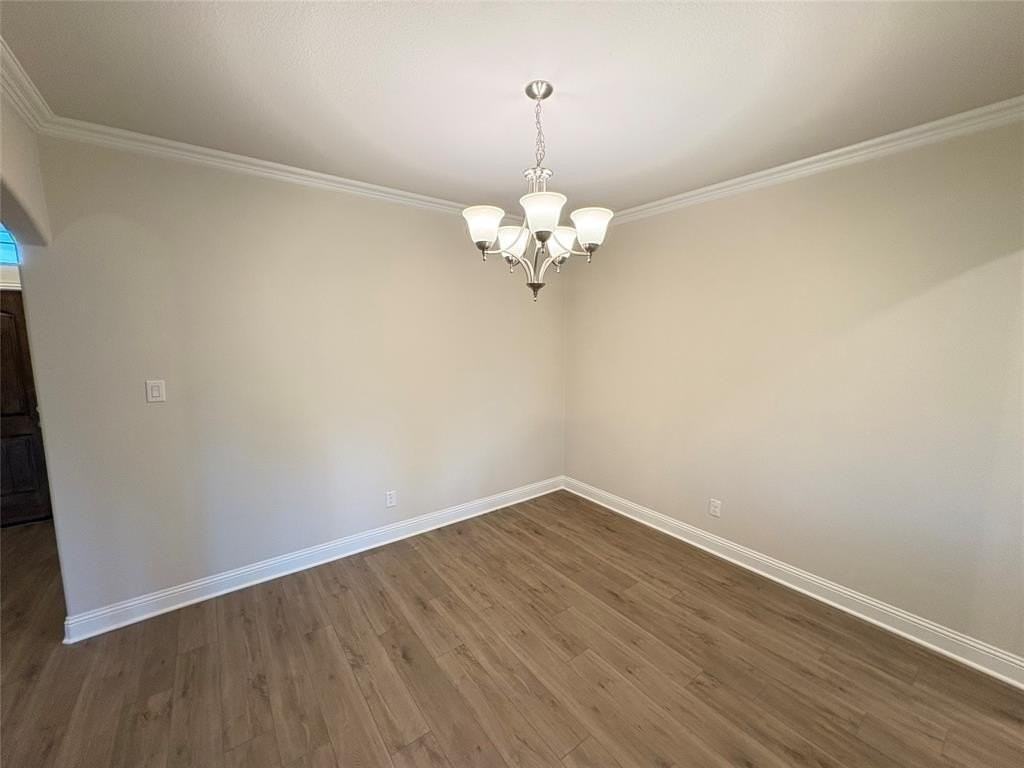 2903 Diamondback Dr - Photo 4 of 15