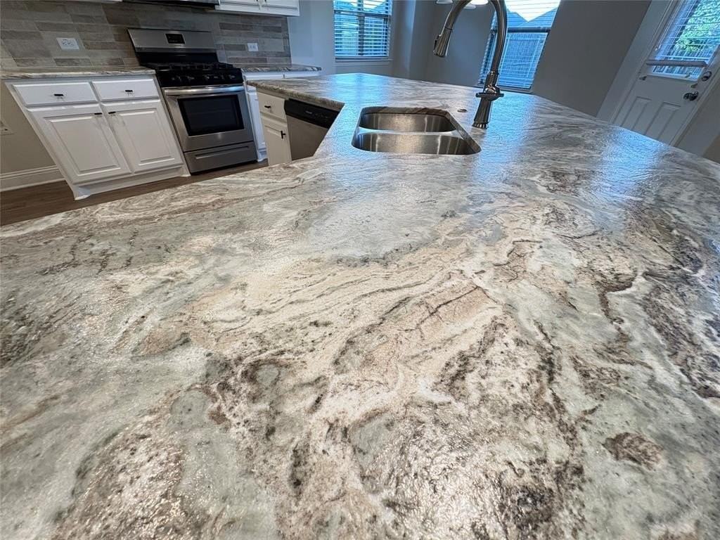 2903 Diamondback Dr - Photo 6 of 15