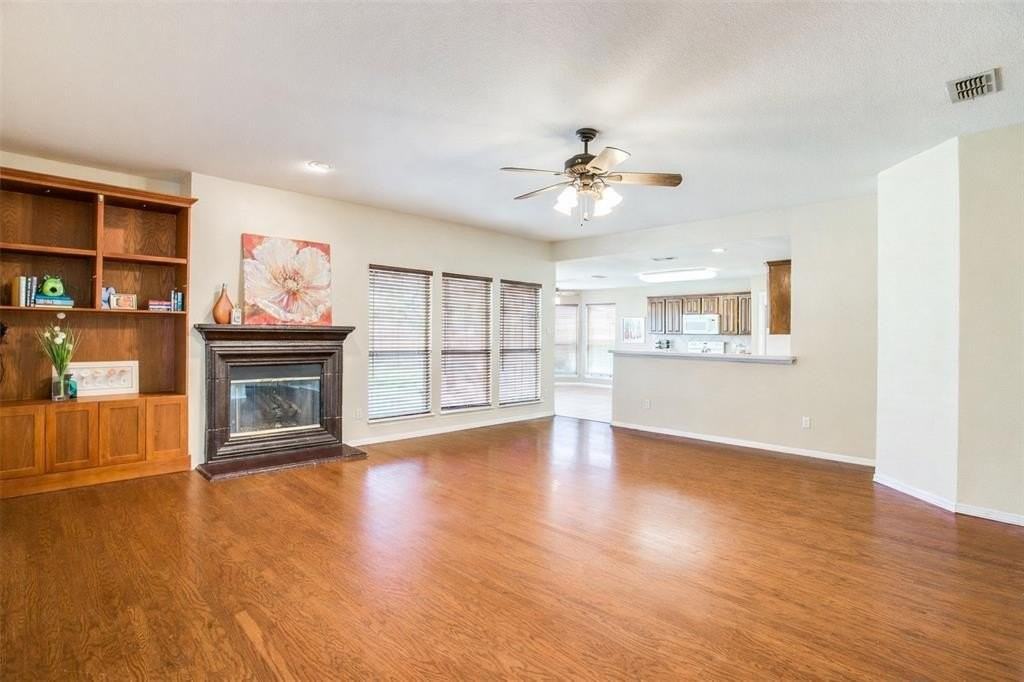 6912 Topanga Ter - Photo 6 of 11