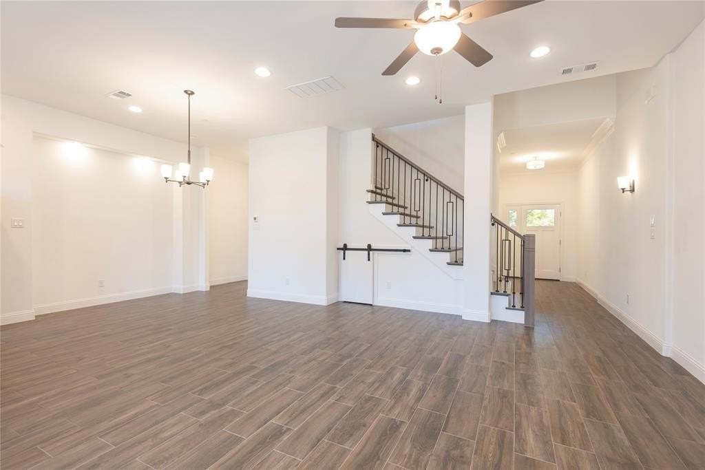 107 Harwood Dr #C13 - Photo 7 of 30