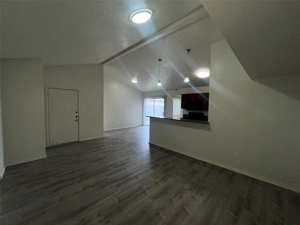 4604 Nervin St - Photo 3 of 34