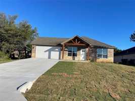 featured image of 5403 San Jacinto Dr