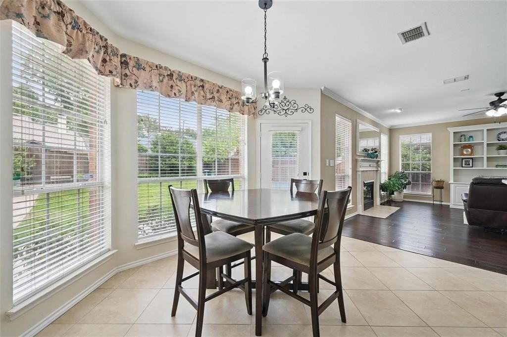 1500 Cool Springs Dr - Photo 3 of 19