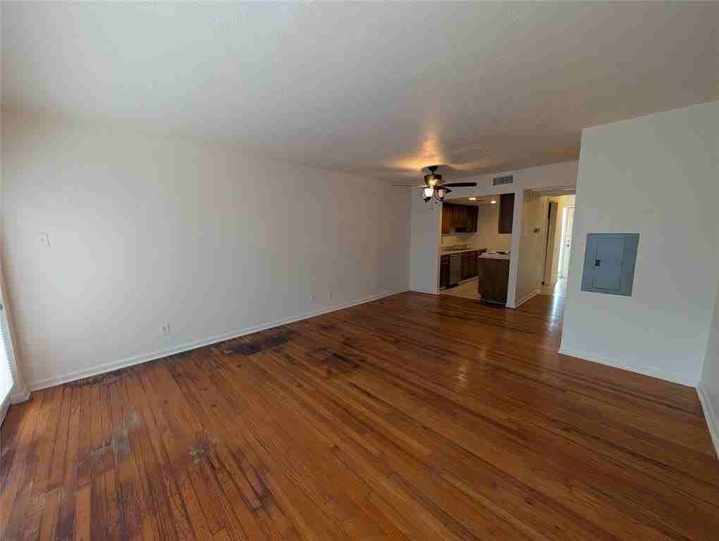 5730 Martel Ave #115 - Photo 3 of 18