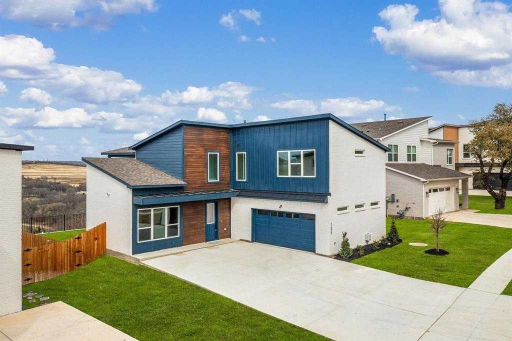 7636 Trailridge Dr - Photo 2 of 31