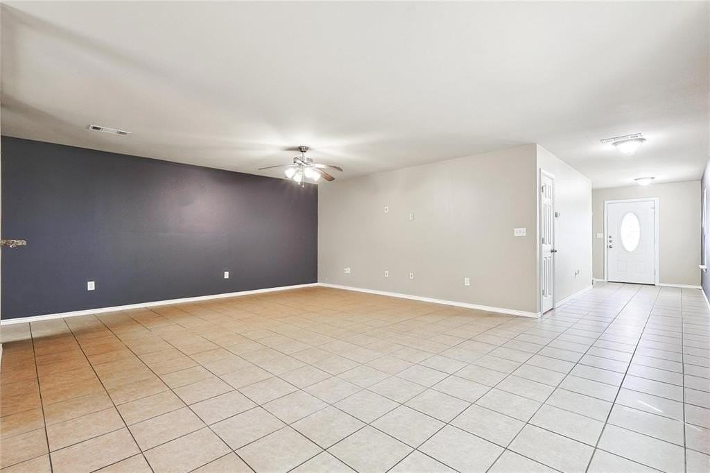 819 Parkplace Rdg - Photo 6 of 19