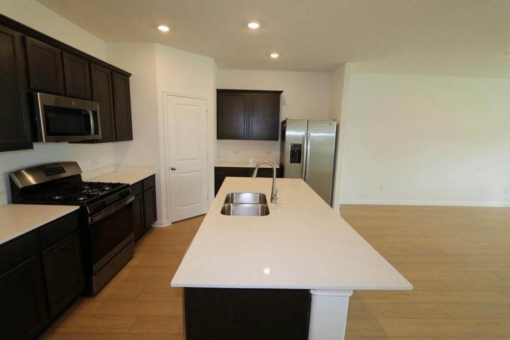 14836 Picante St - Photo 4 of 10