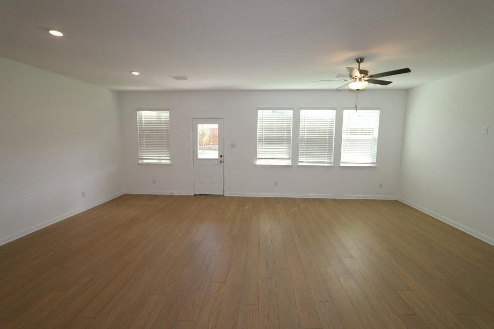 14836 Picante St - Photo 6 of 10