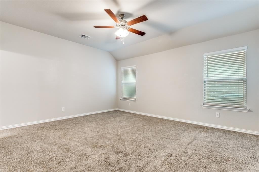 6214 Halton Dr - Photo 7 of 12