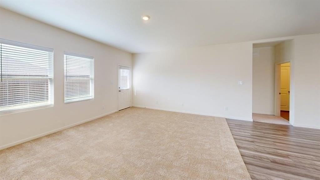 1825 Sandlin Dr - Photo 6 of 26