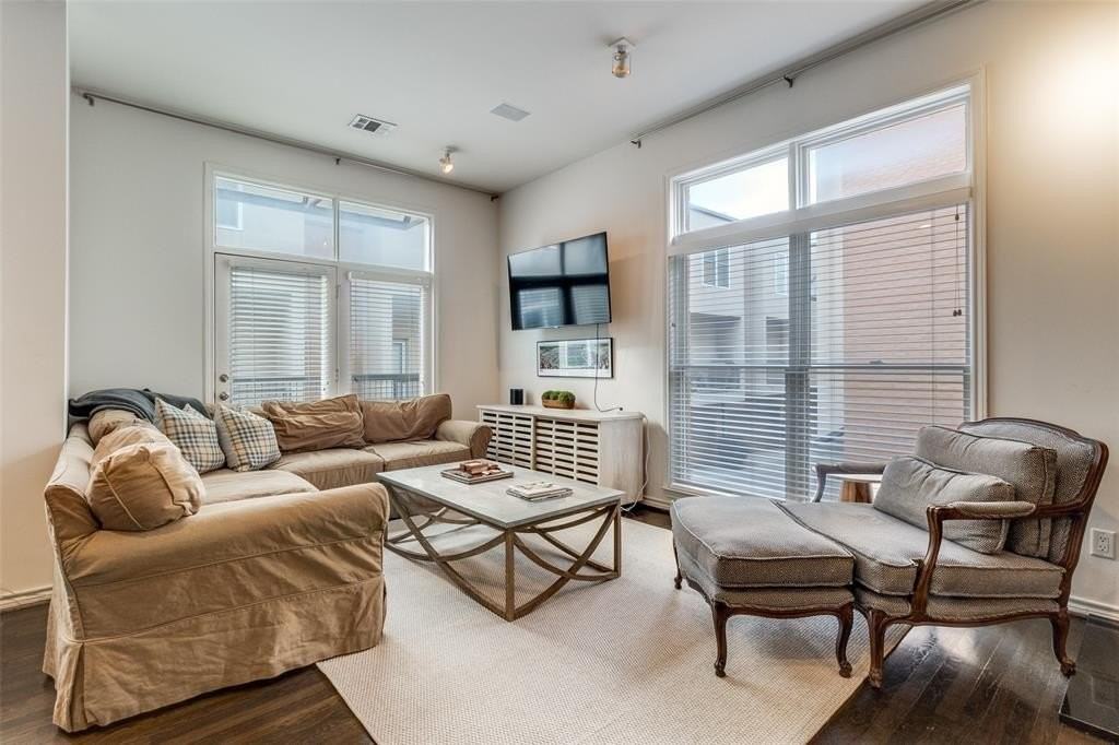 4310 Buena Vista St #23 - Photo 5 of 19