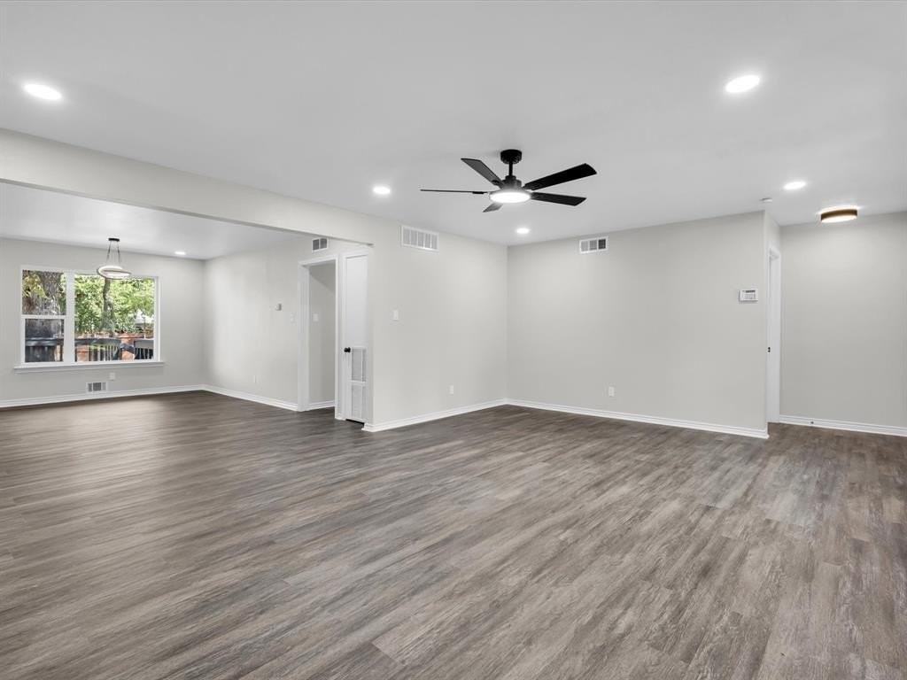 4009 Sweetbriar Dr - Photo 5 of 26