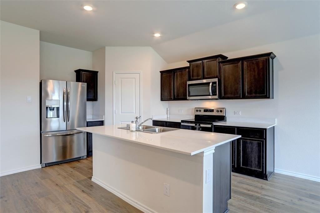 6517 Waterfall Ln - Photo 6 of 19