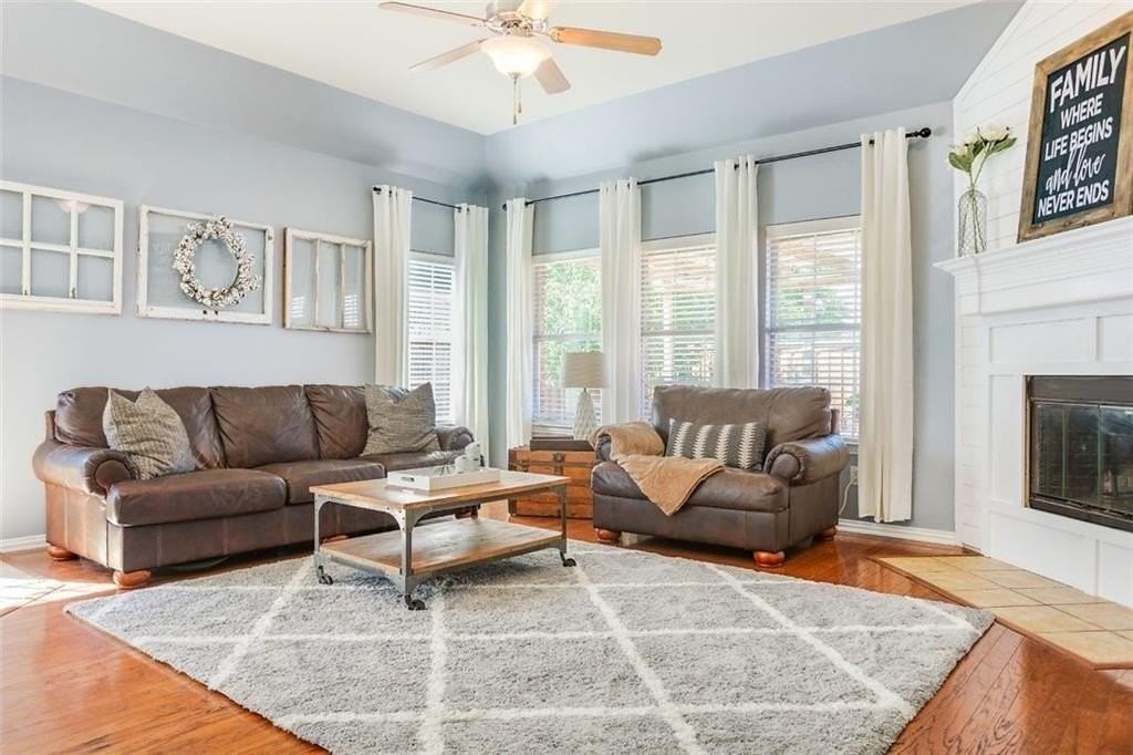 13283 Mannheim Dr - Photo 5 of 17