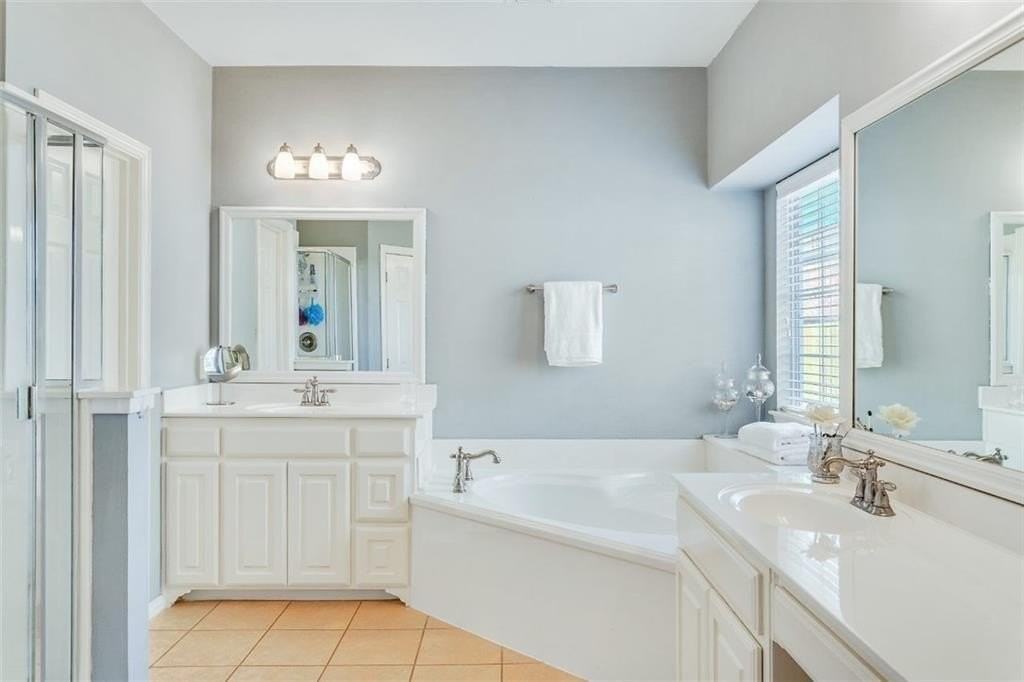 13283 Mannheim Dr - Photo 7 of 17