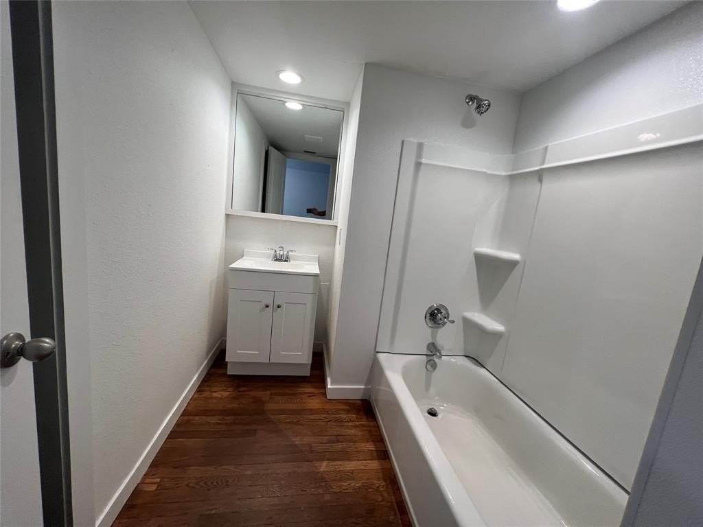 361 College Dr - Photo 7 of 8