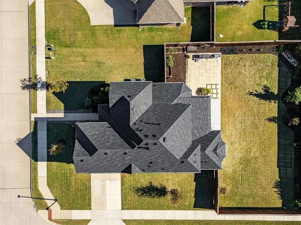 140 Andover Ln - Photo 4 of 26