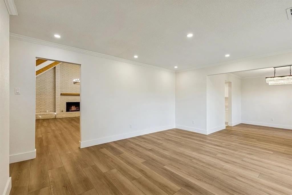 1704 Venetian Cir - Photo 6 of 16