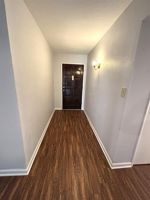 5620 Pearce St - Photo 2 of 24