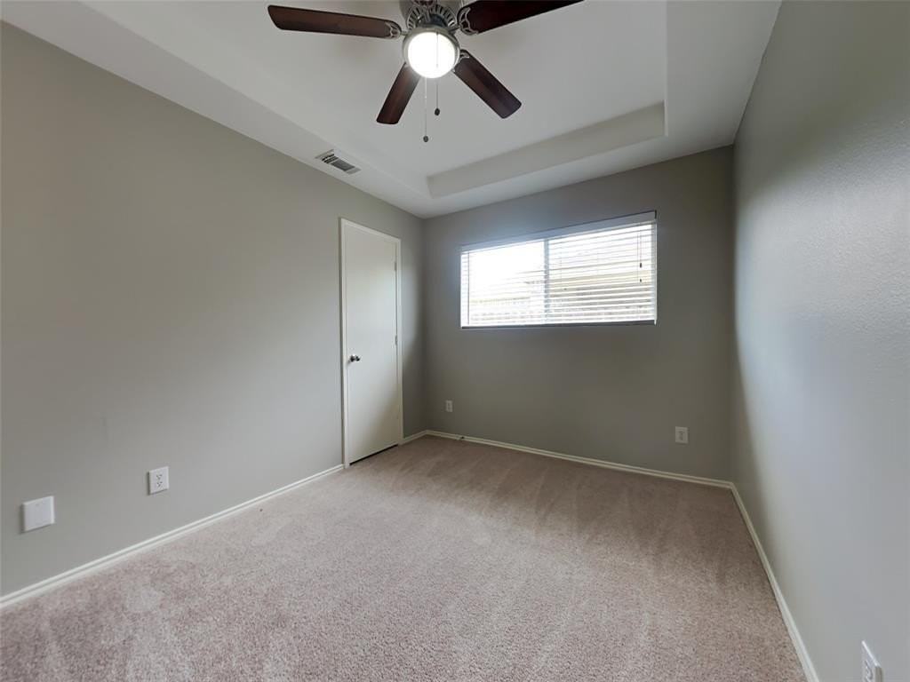 5513 Marina Dr - Photo 7 of 14