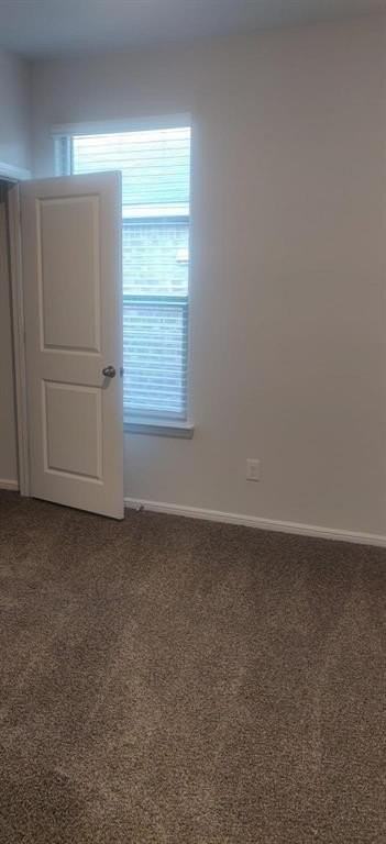 308 Youngblood Ln - Photo 2 of 17