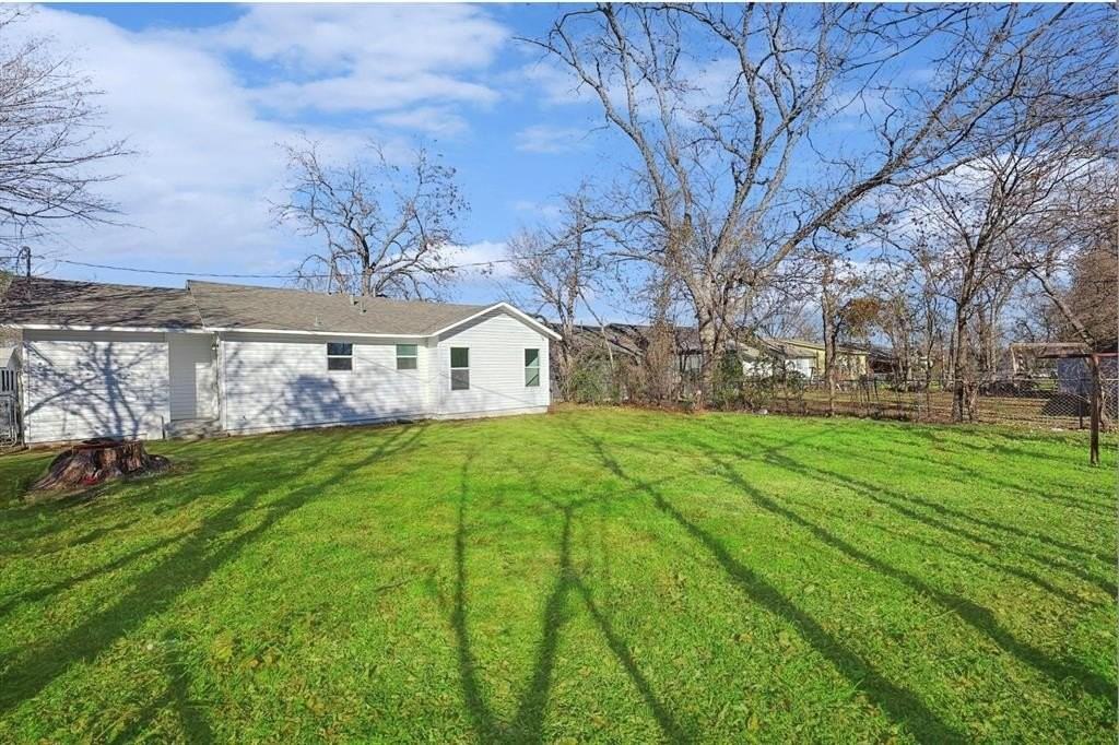 4312 Lorin Ave - Photo 2 of 17