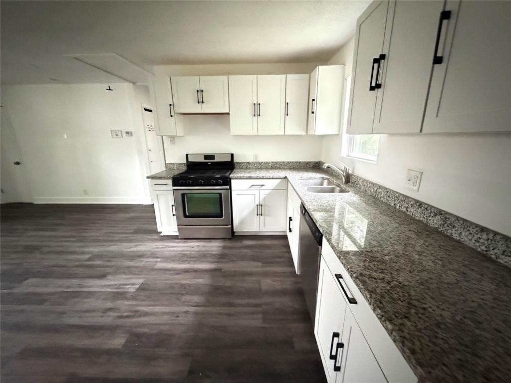 4312 Lorin Ave - Photo 5 of 17