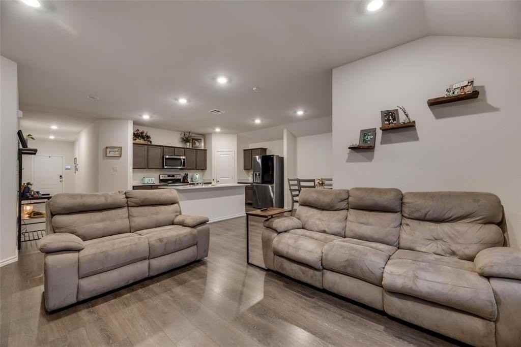 181 Seabiscuit Dr - Photo 6 of 23