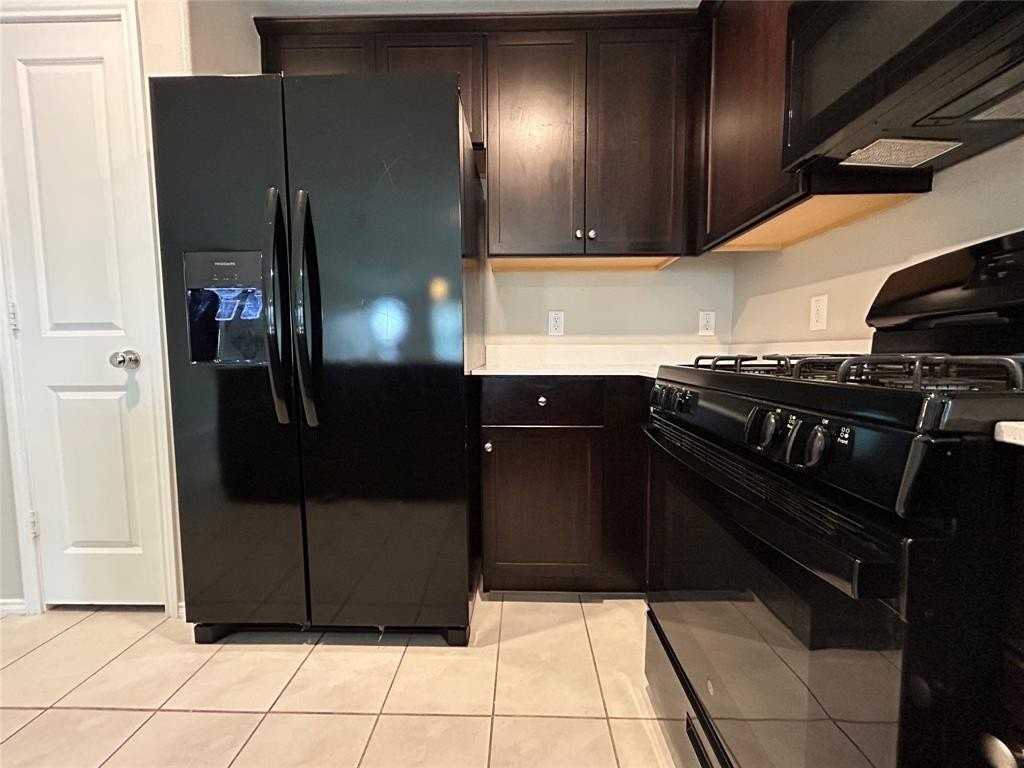 8428 Fawn Creek Dr - Photo 3 of 16