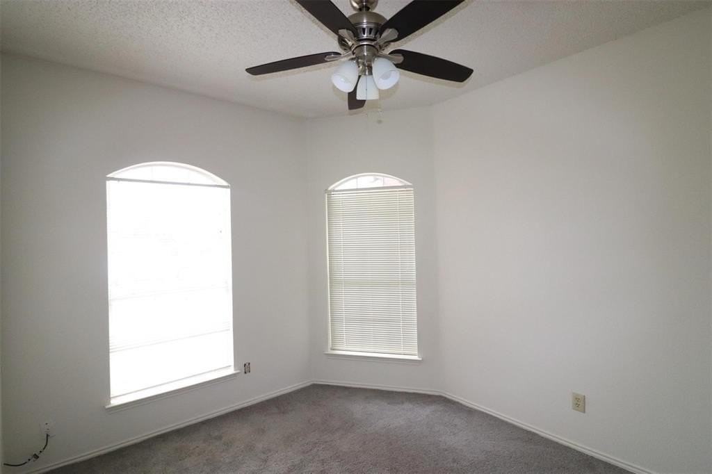 1101 Valley Branch Dr - Photo 6 of 10