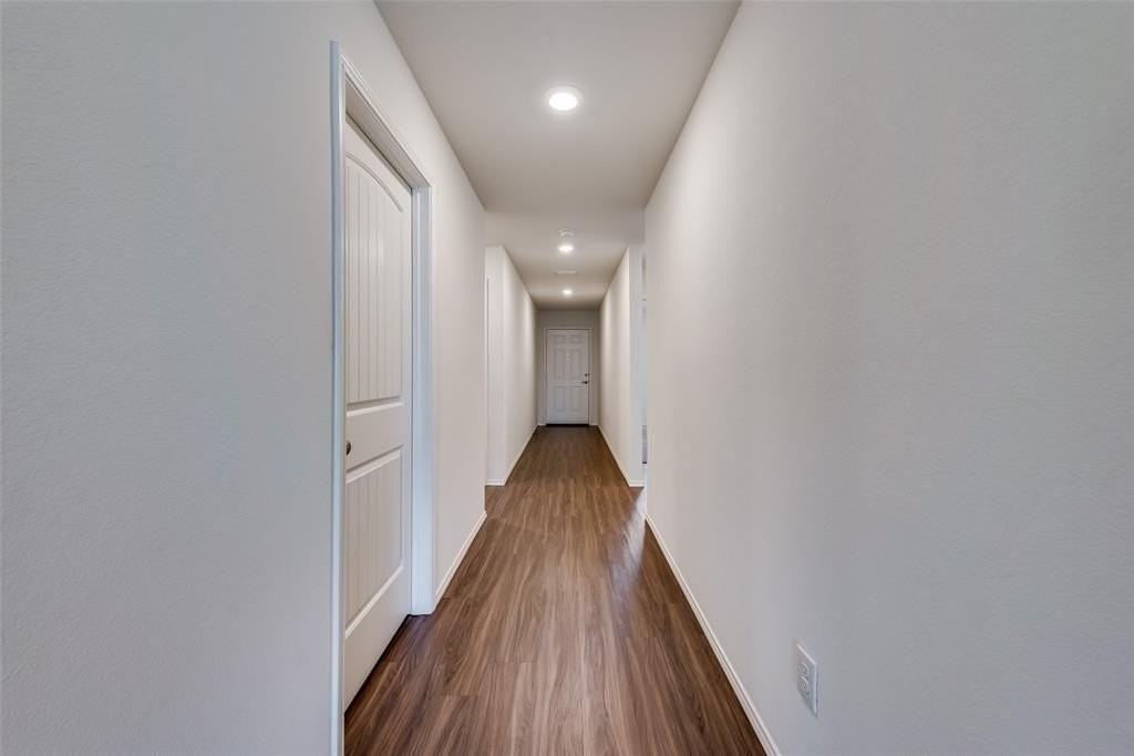 305 Falling Star Dr - Photo 6 of 28