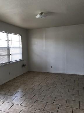 701 Cherry #C - Photo 3 of 7