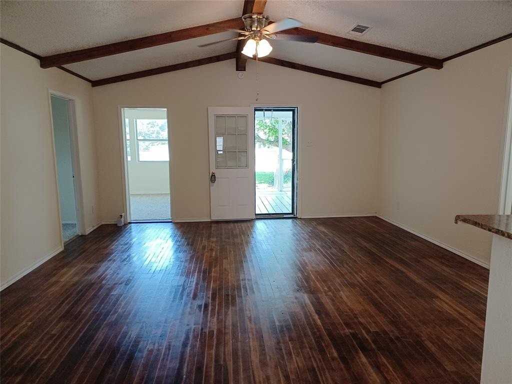 8335 Horseshoe Dr - Photo 4 of 18