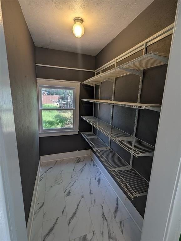 4526 Reiger Ave - Photo 5 of 27