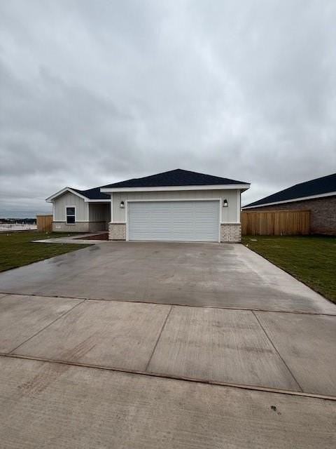 7017 Glen Abbey - Photo 2 of 21