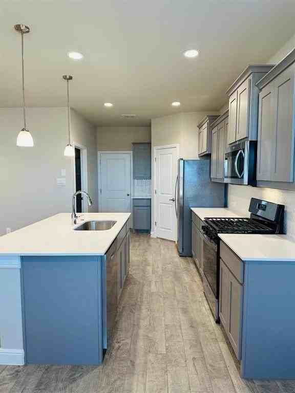 2516 Bellatrix Dr - Photo 7 of 27
